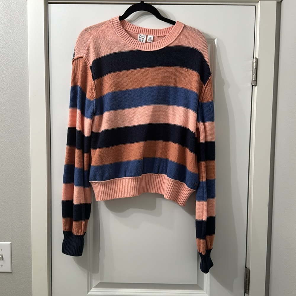 Roxy crewneck sweater M NWT